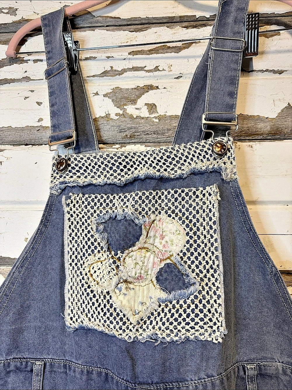 POL Denim Multi Denim Overalls in Blue & White Size Medium ((014 - Picture 2 of 14